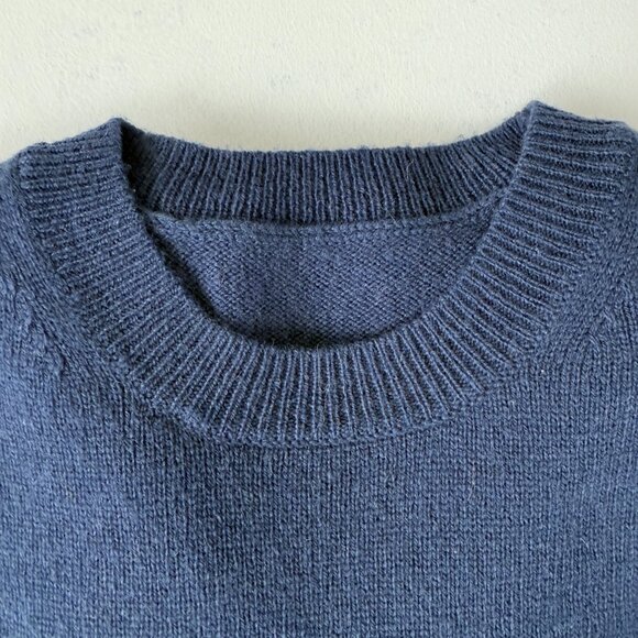 Muji Men’s Crewneck Sweater – Size Small – Light Blue –  100% Wool – Minimalist - Picture 2 of 6